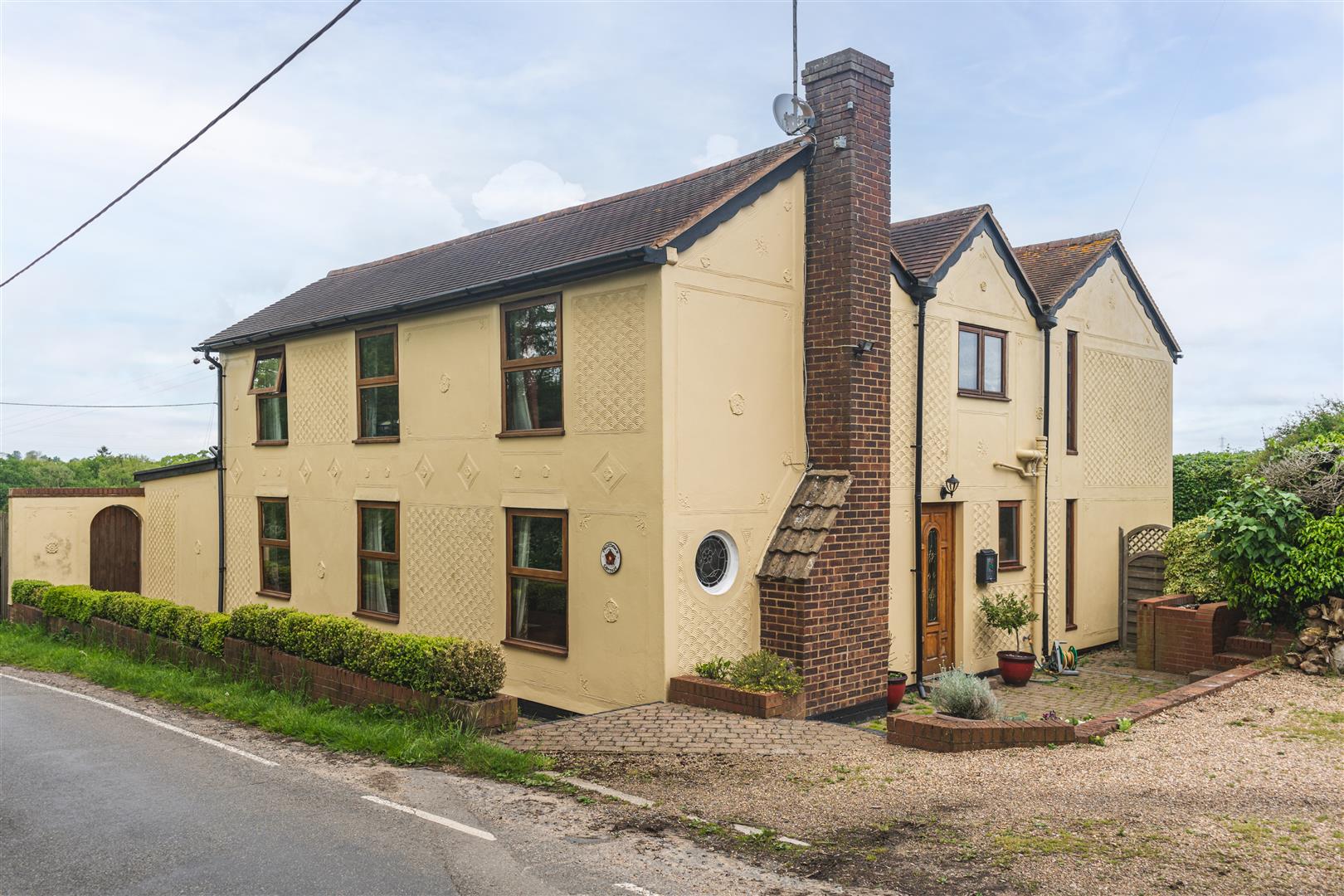 5 Bedroom for sale in Little Sampford Cheffins Saffron Walden Sales